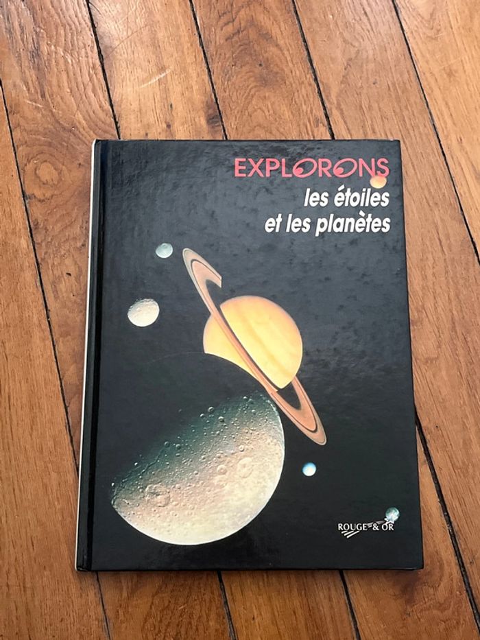 Livre Explorons les étoiles et les planètes