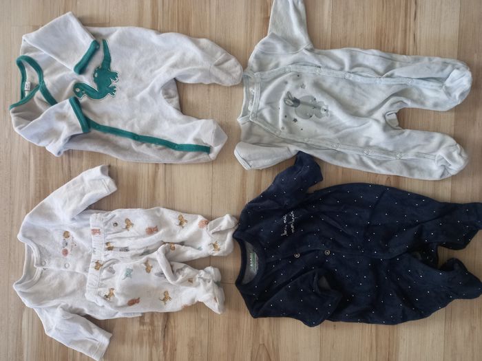 Lot 4 pyjamas Naissance