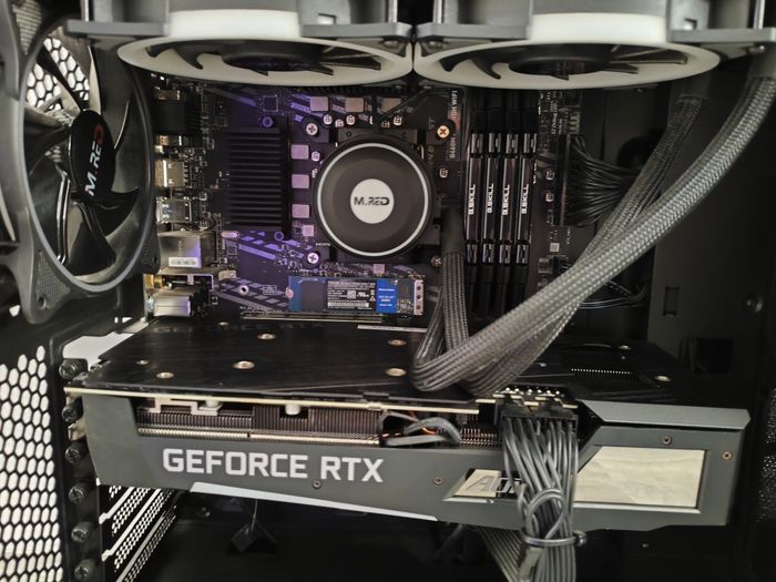 PC GAMER COMPLET RGB - i5-10600k / RTX 3060TI / 32 go RAM - photo numéro 3