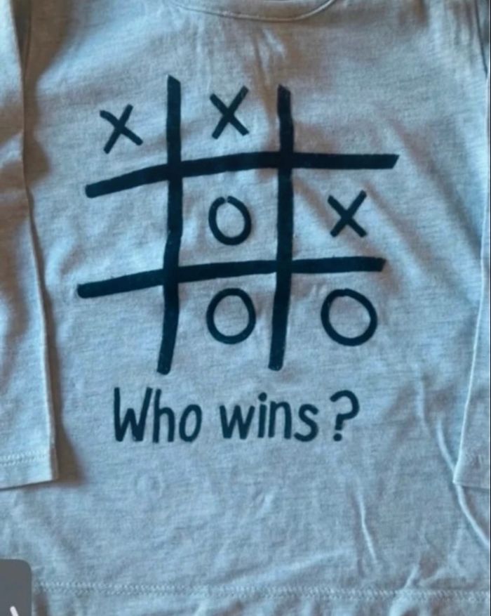 T-shirt / Sous pull manches longues TRÈS BON ÉTAT pour garçon taille 24 mois couleurs gris et noir - photo numéro 2