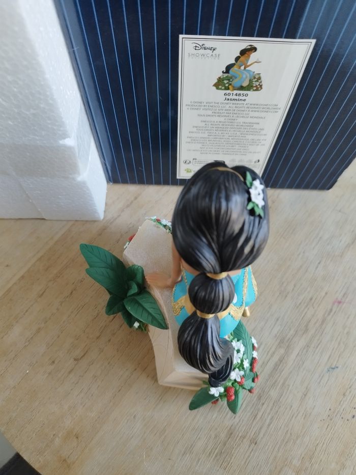 Figurine Disney showcase jasmine jardin botanique - photo numéro 5