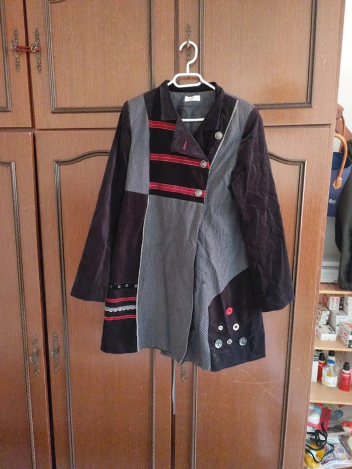 Manteau long cache cache