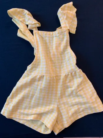 Salopette short combi short Zara taille 3/4ans