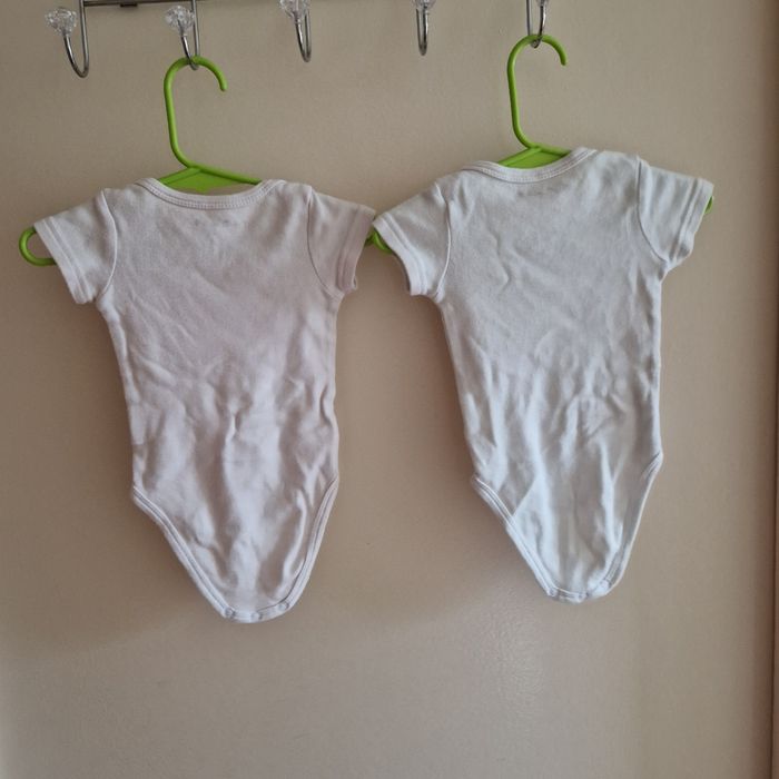 6 mois 2 body blanc - photo numéro 3