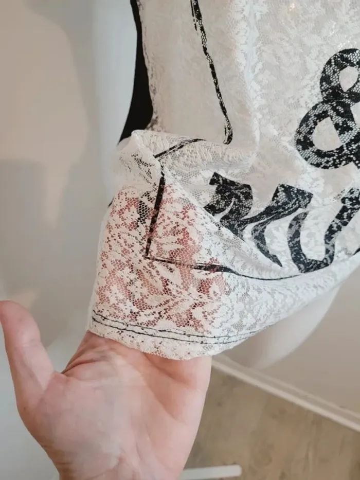 Joli top Mim taille M (38) - photo numéro 2