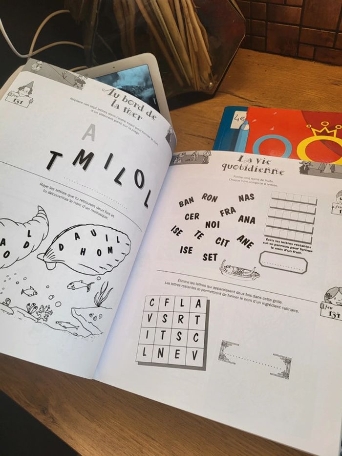 Lot de 2 gros livres de 1000 jeux et coloriages - photo numéro 6