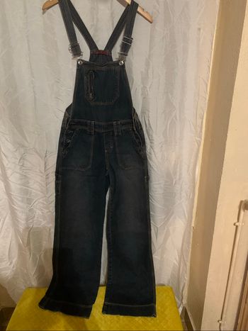 Salopette jean Esprit taille 36 jambes larges régular tres bon état
