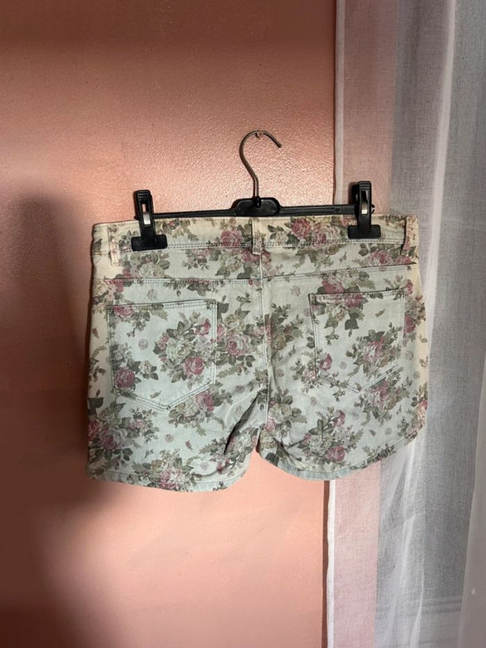 Short fleuri - photo numéro 2