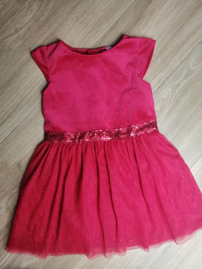 Robe rouge
