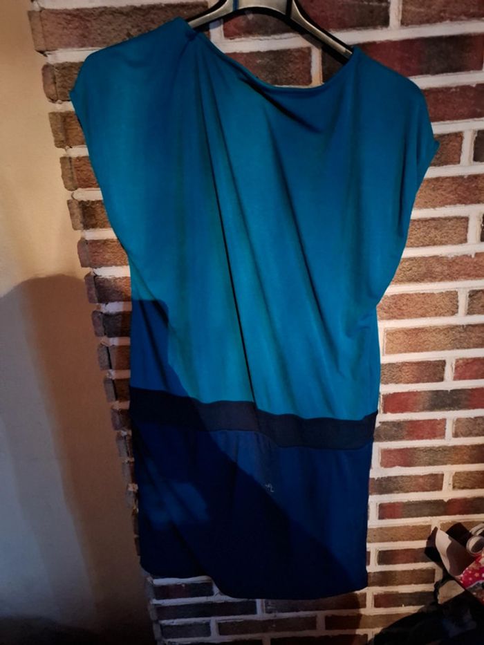 Robe femme - photo numéro 2