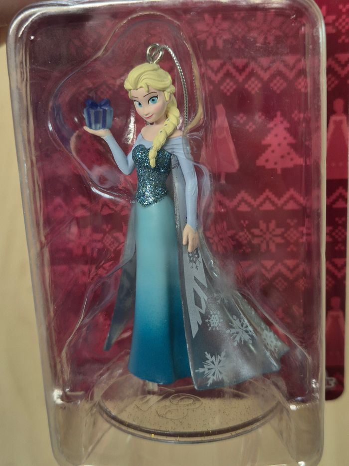 Figurine Disney Happykuji 2024 : Elsa (La reine des neiges) - photo numéro 3
