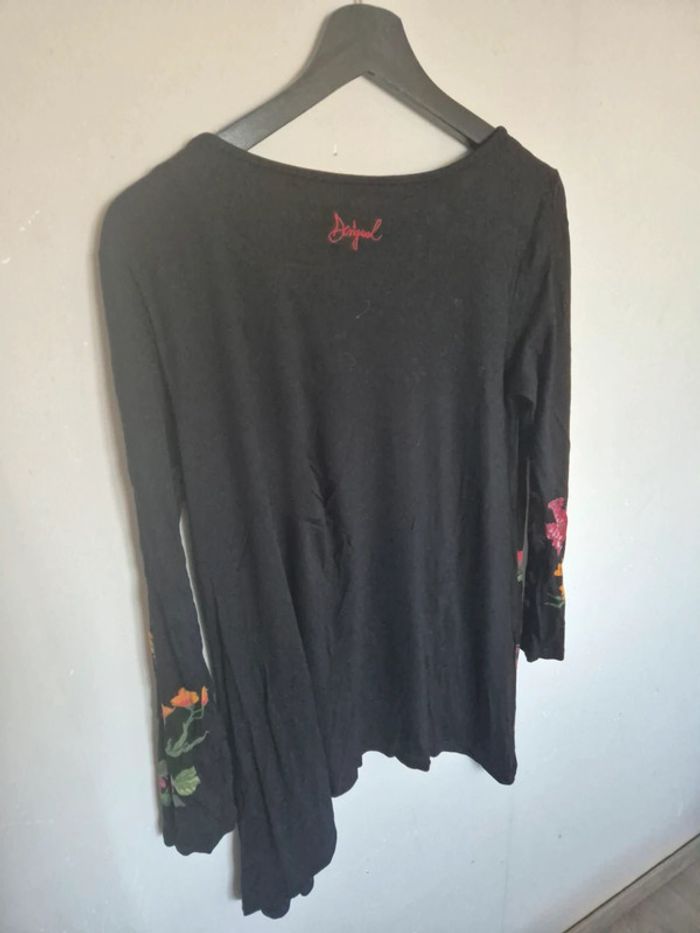 T-shirt desigual taille M - photo numéro 10
