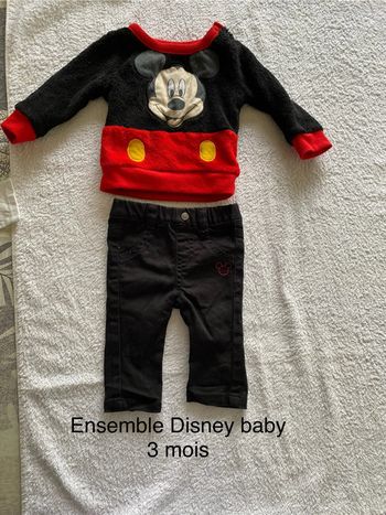 3 mois ensemble Mickey