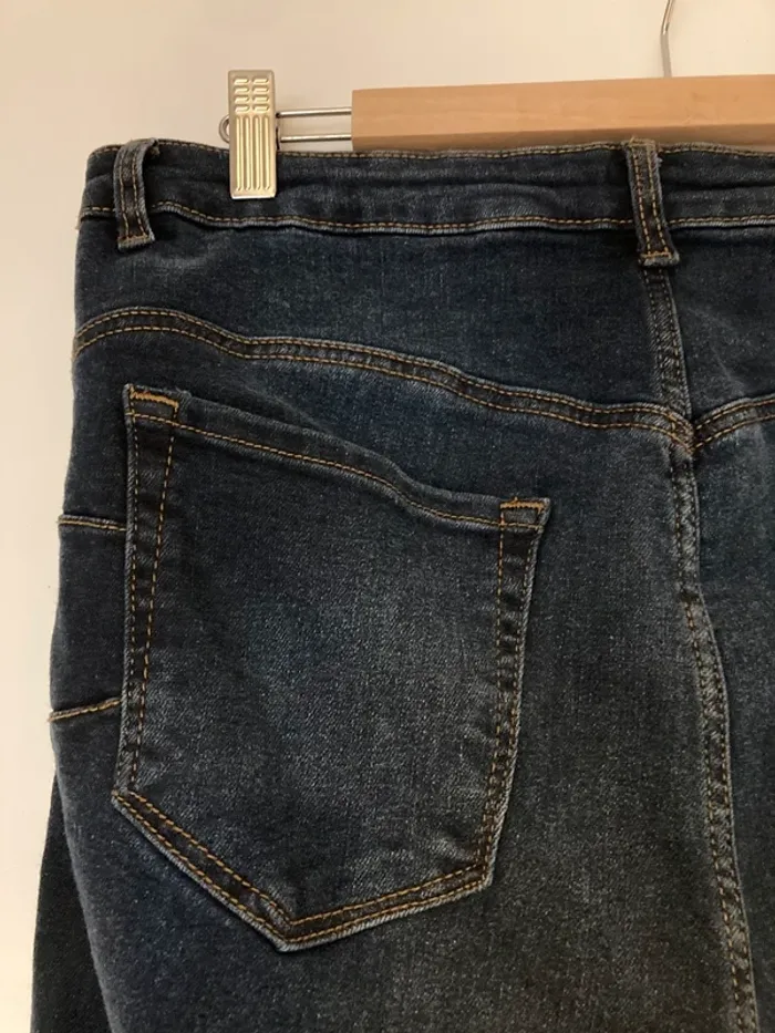 Jean skinny Kiabi longueur 7/8 (28) taille 42 - photo numéro 8