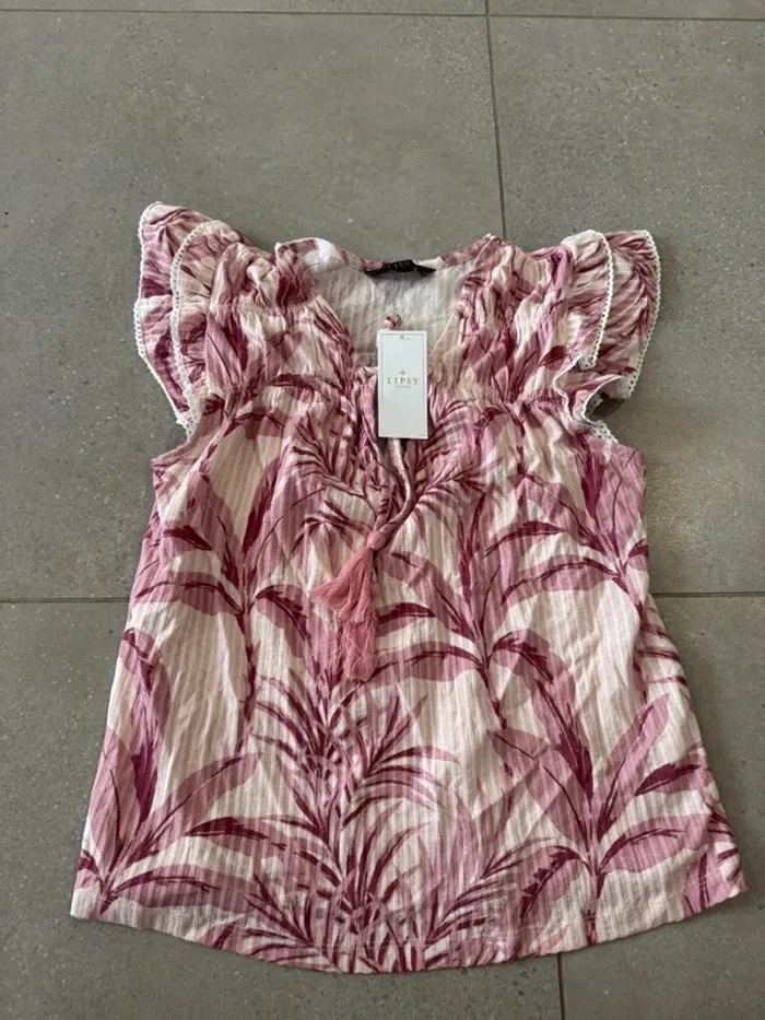 Haut rose Lipsy london, taille 36, neuf