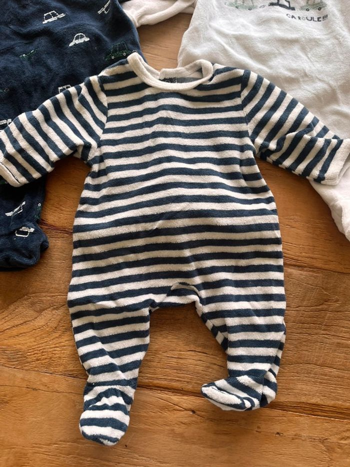 3 pyjama 1 mois La Redoute - photo numéro 2