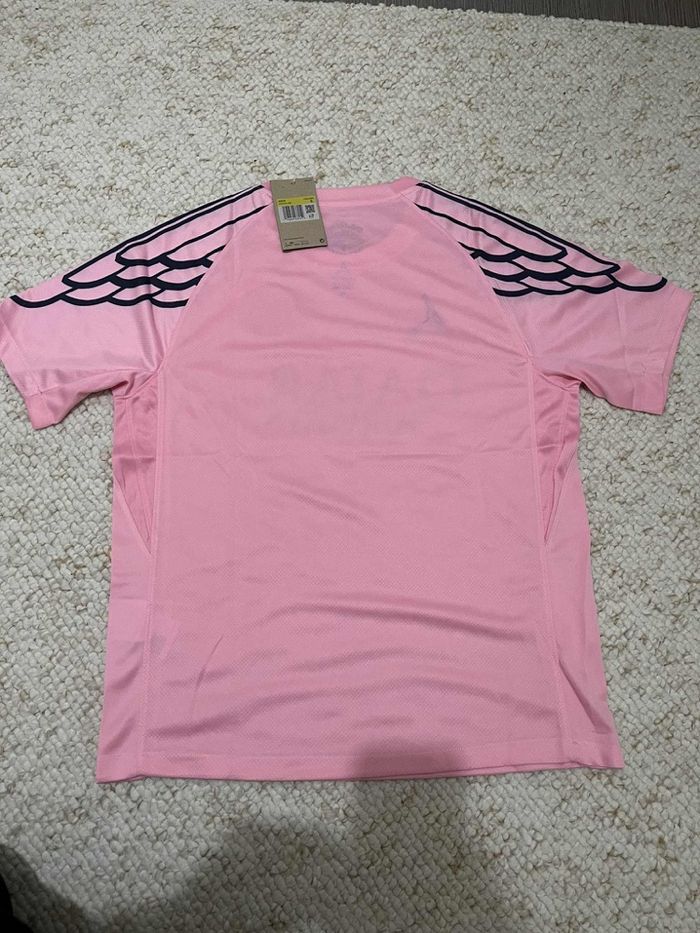 Maillot de football PSG rose neuve taille M - photo numéro 3