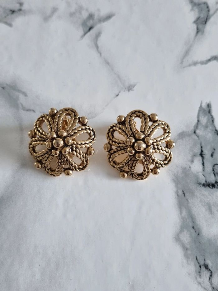 Paire de boucle d'oreille doré a clips vintage - photo numéro 8