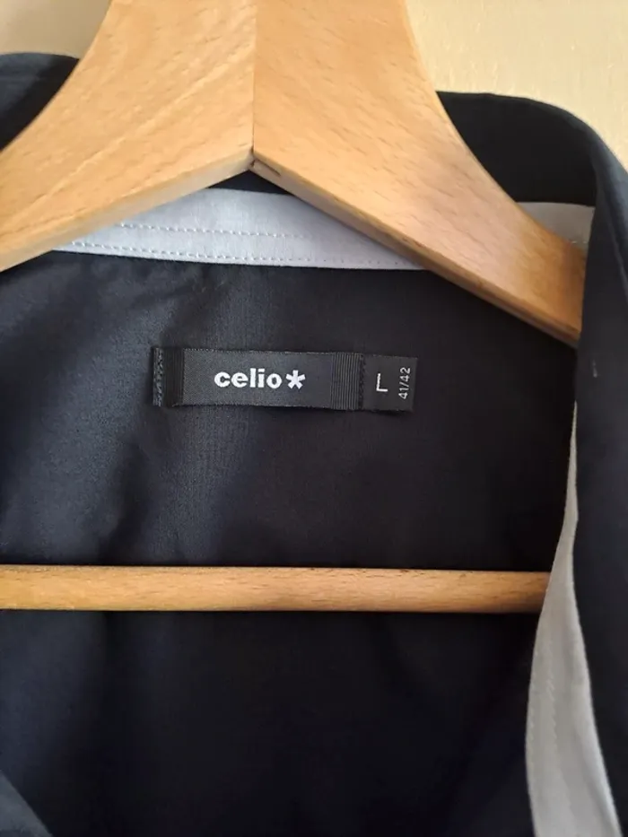 Chemise home noire Celio 41/42 L super état - photo numéro 5