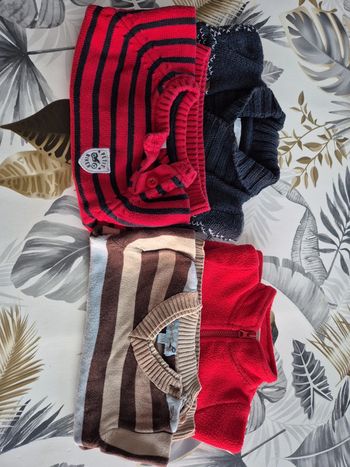 Lot de 4 pulls bébé