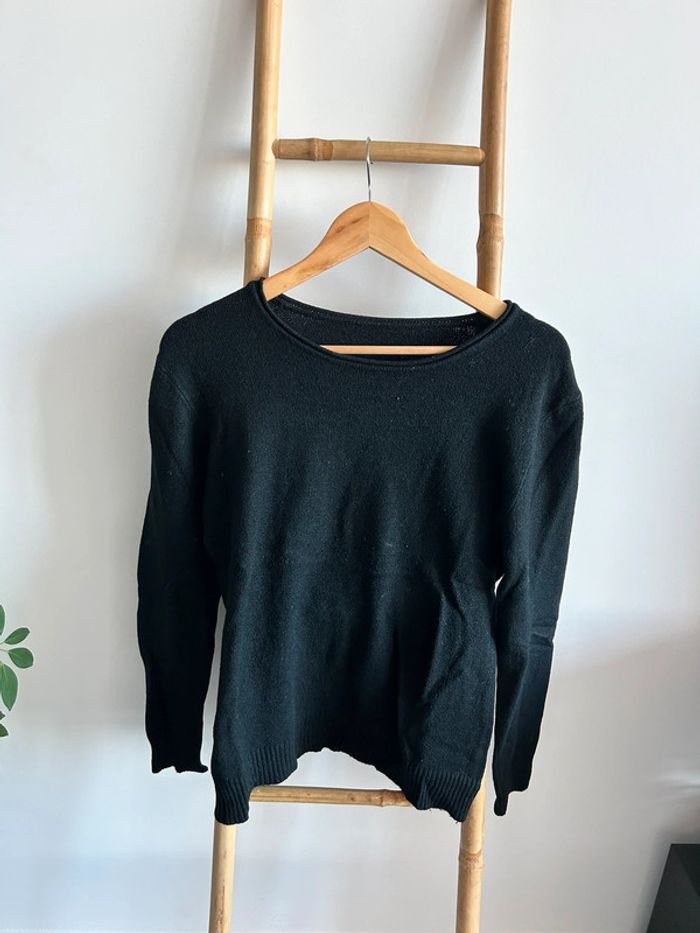 Pull noir