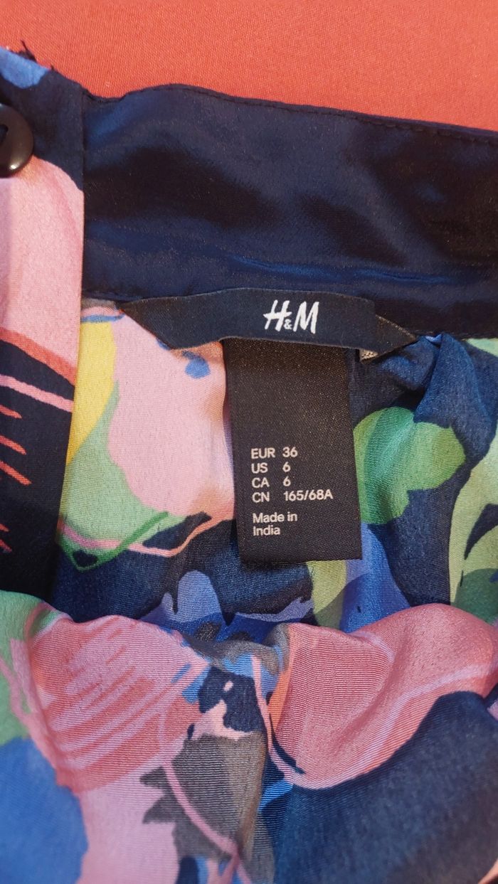 Mini-Jupe H&M / Taille 36 - photo numéro 2