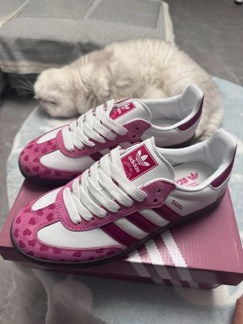 Aadidas originals Taille  36