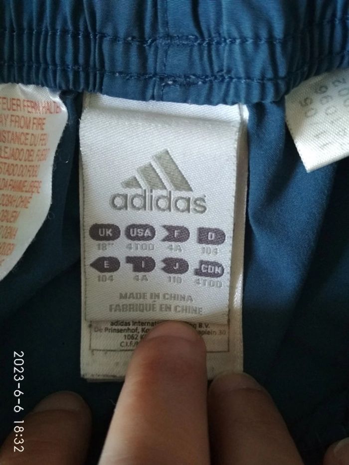 Bermuda 4/5 ans - photo numéro 3