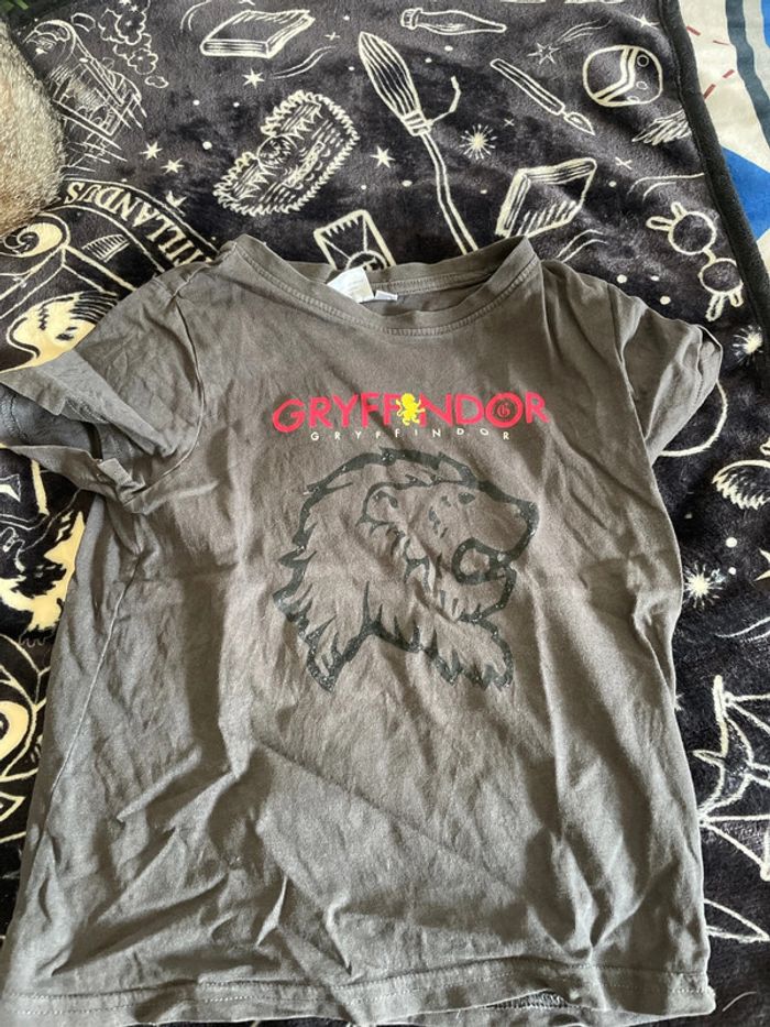 T-shirt Harry Potter, en taille six ans