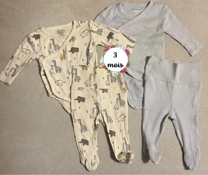2 ensembles bodys Kiabi 3 mois