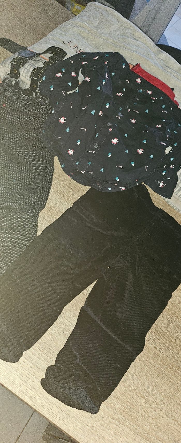 Lot de vêtements bébé garcon 18 mois - photo numéro 9