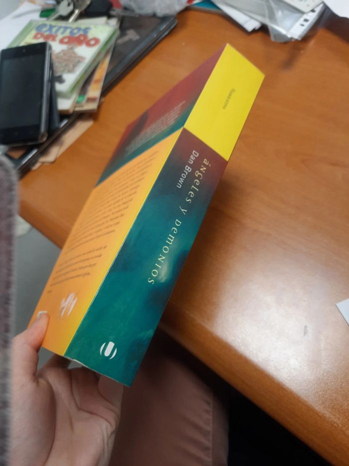 Livre ange et démon en espagnol umbriel - photo numéro 5