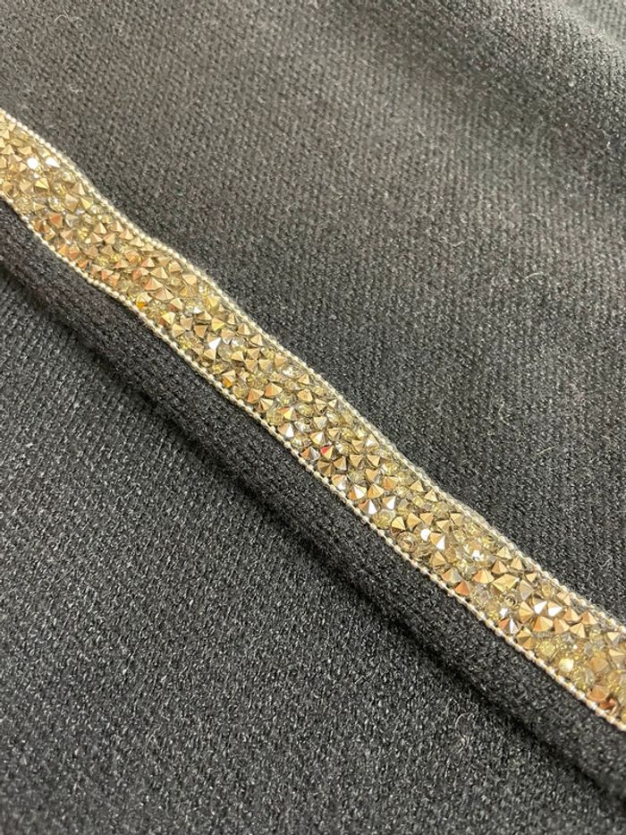 Pull Zara Laine Court Capuche et Strass Noir - photo numéro 6