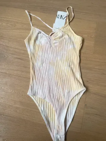 Body bodie tie & dye Zara neuf M