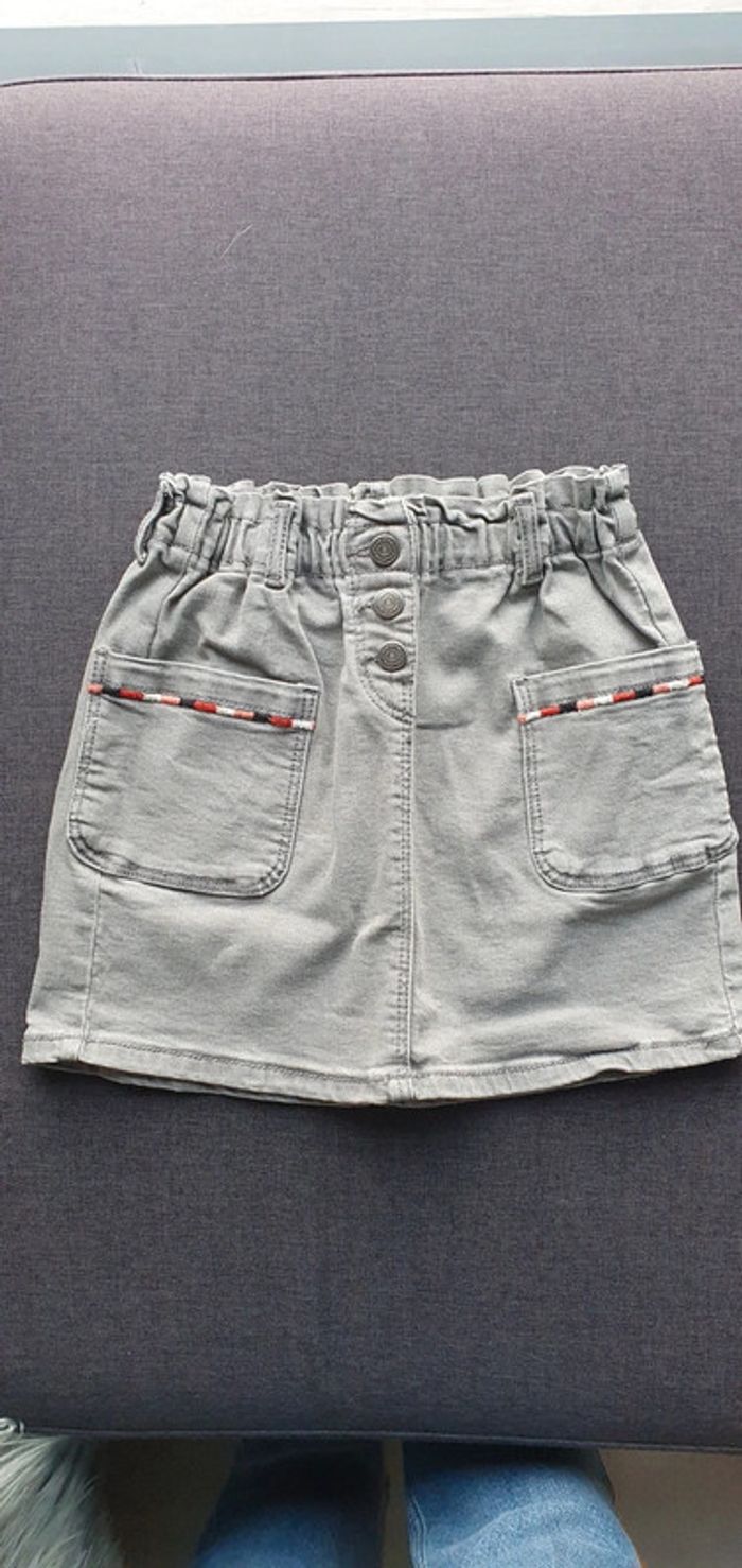 Jupe Tape à l'œil taille 8 ans