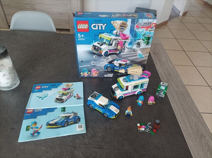 Lot Lego city courses poursuites - photo numéro 4