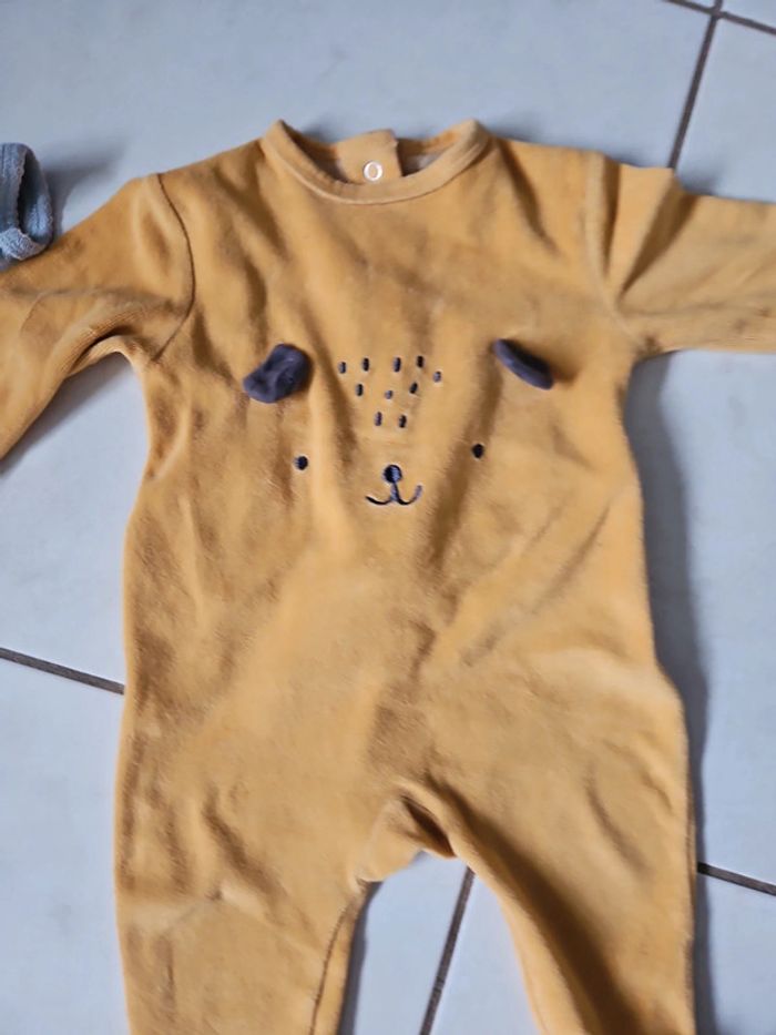 Lot de 2 pyjamas bébé fille 9 mois kiabi BBF2 - photo numéro 8