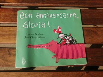 Livre bon anniversaire gloria