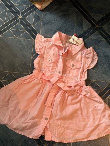 Robe rose 2-3mois neuf avec étiquette 