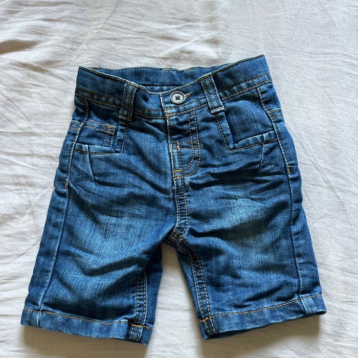 short tape à l’œil garçon