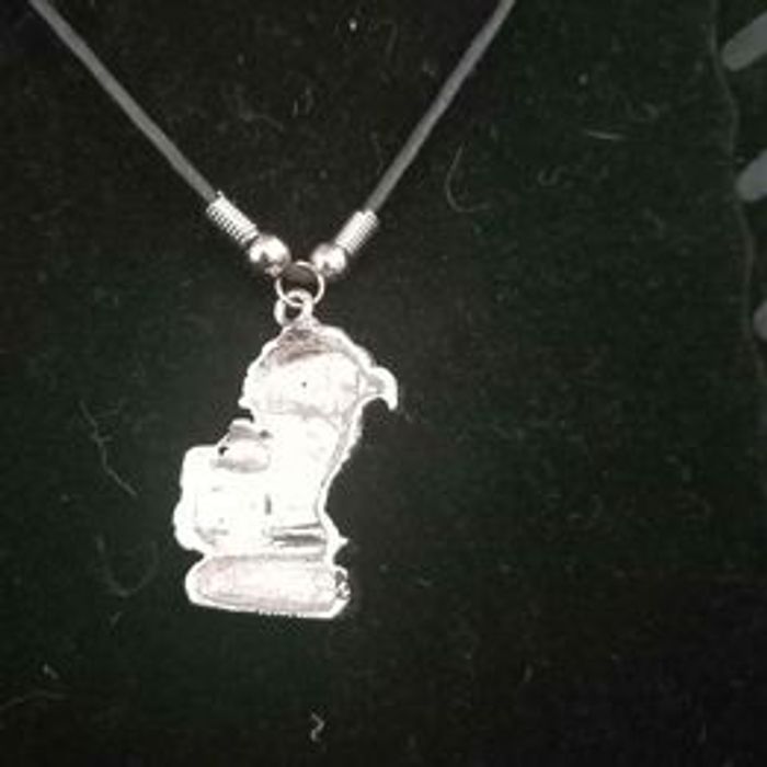 Collier avec pendentif 2 têtes d'aigles - photo numéro 4