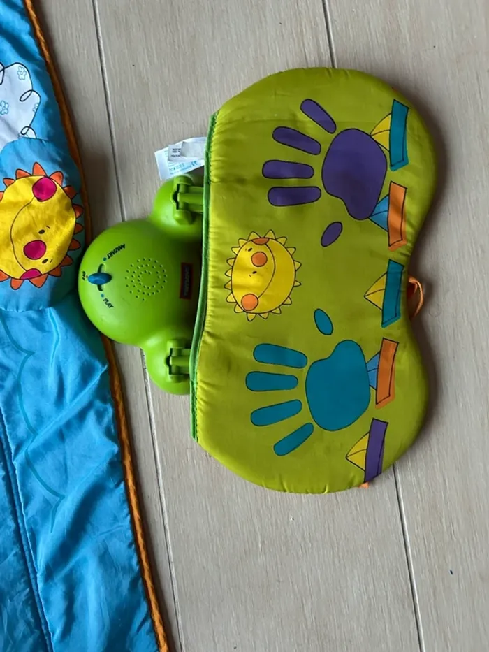 Tapis d’éveil Tiny Love Gymini kick & play - photo numéro 4