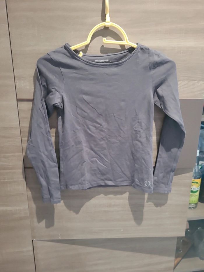 T-shirt manches longues, taille 10 ans