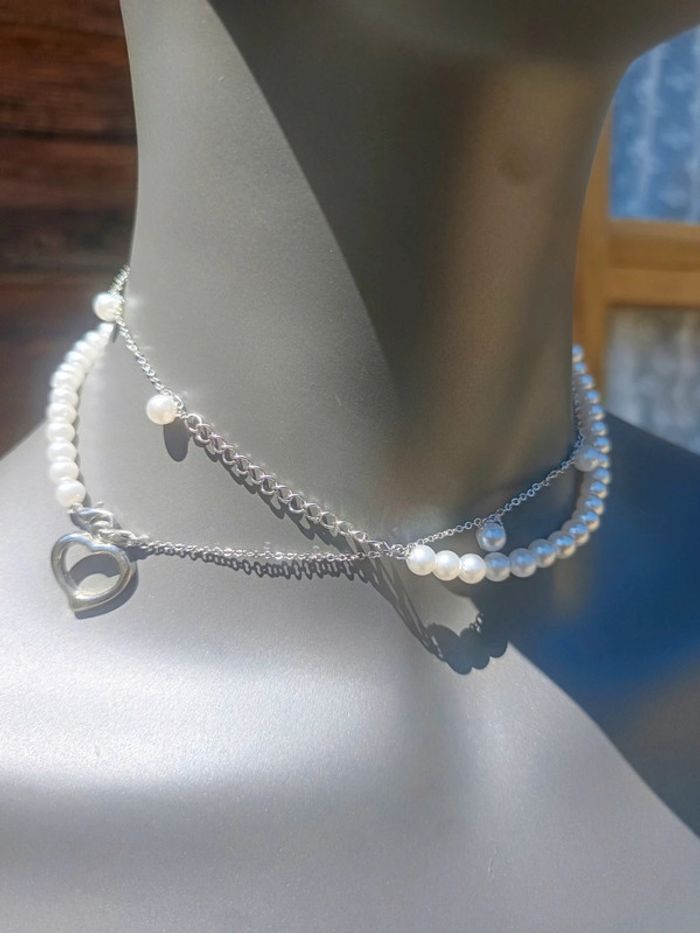 Collier ras du cou perles blanches pendant dans le dos - photo numéro 6