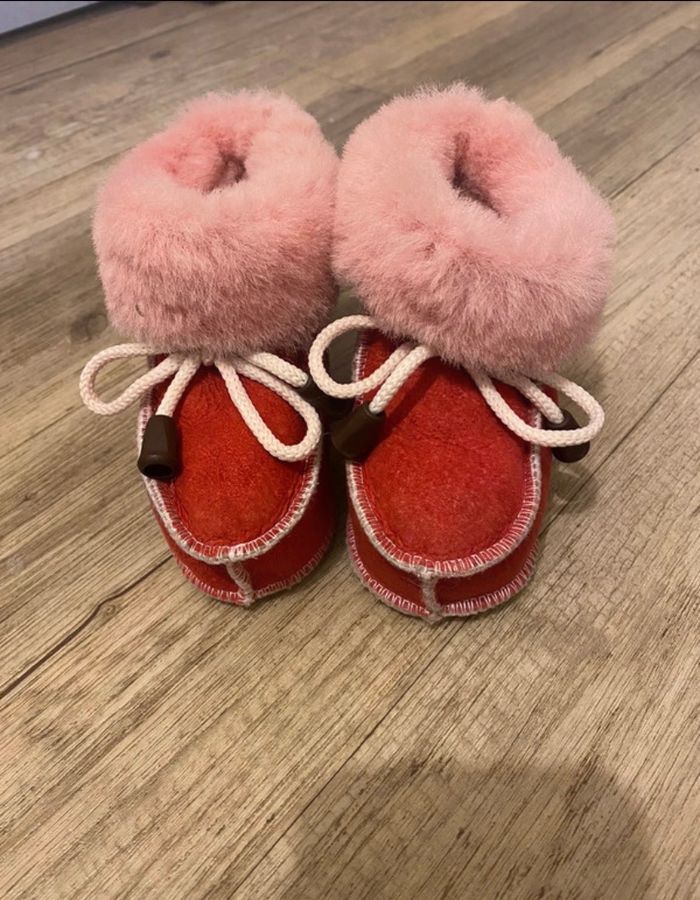 Lot de 2 chaussons fourrée peau d’agneau - photo numéro 2