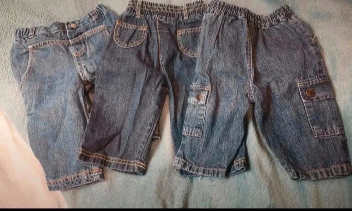 Lot de 3 jeans garçon taille 6 mois