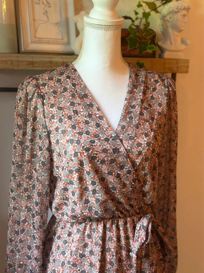 Robe fluide en toile de viscoce fleurie Wiya taille 36 - photo numéro 3