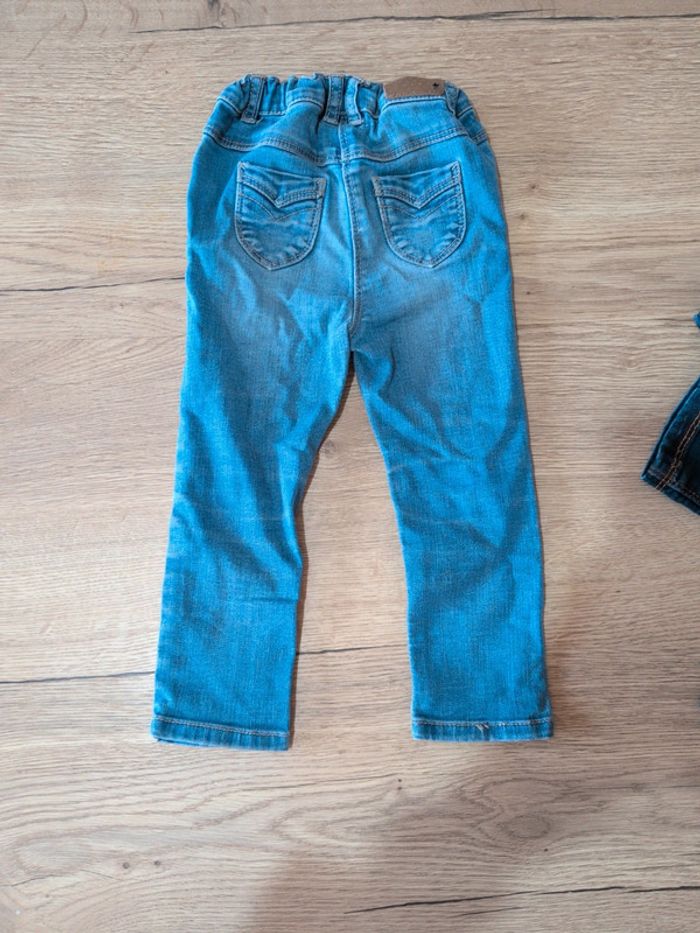 Lot de jeans Taille 2 ans - photo numéro 4