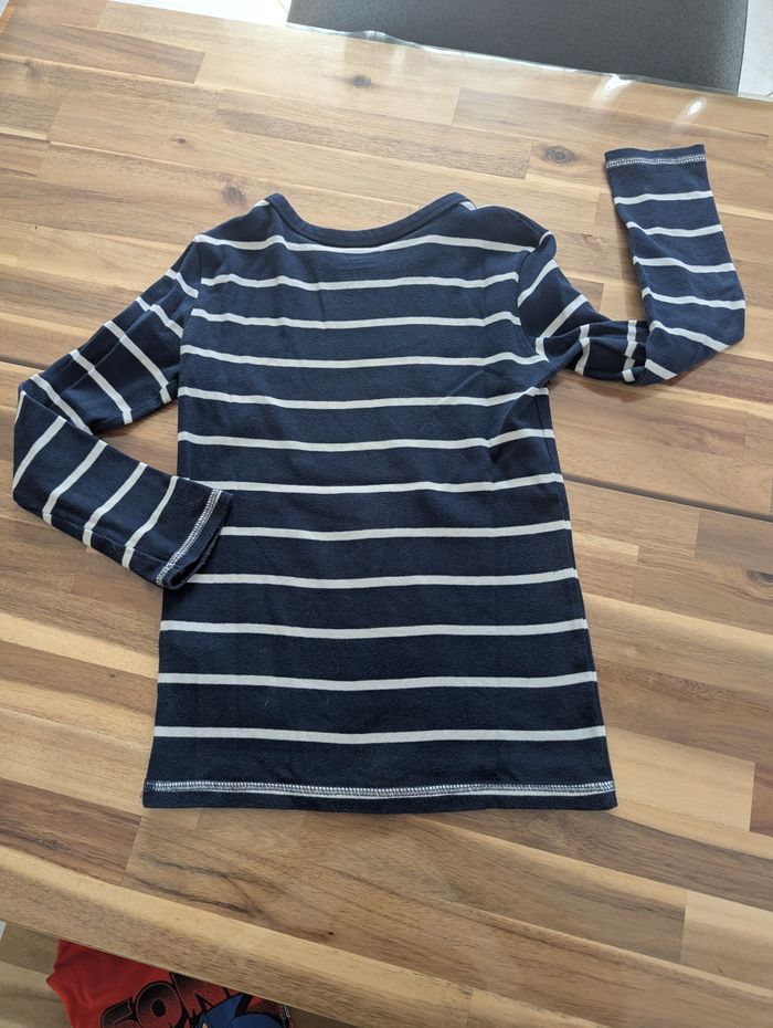 T shirt manches longues H&M rayures bleu marine et blanc 6-8 ans - photo numéro 3