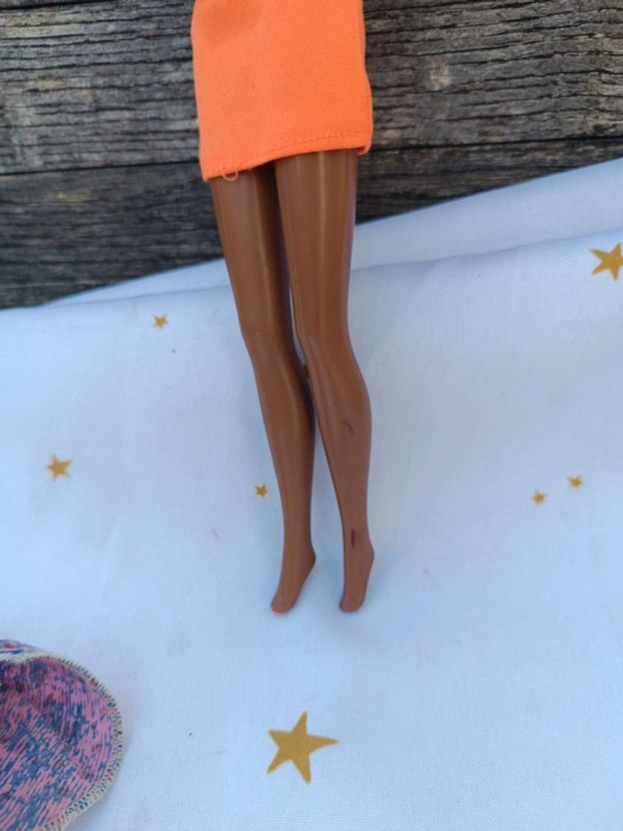 Barbie mattel poupée mannequin black noir fluo Christie glow the beat disco - photo numéro 6